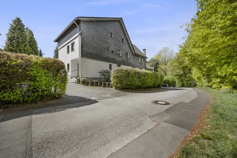 Haus, Mehrfamilienhaus in Wermelskirchen