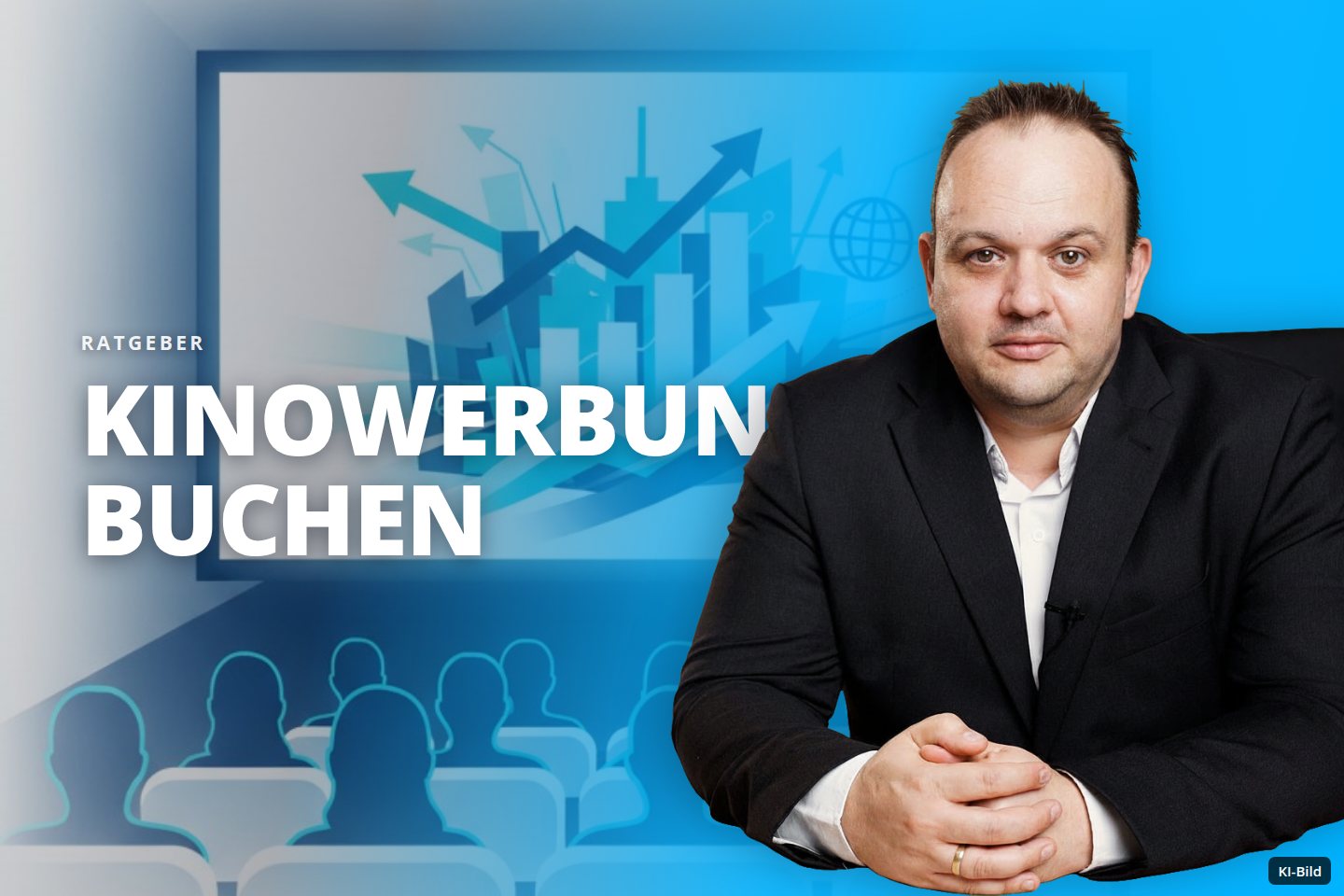 Ein Publikum betrachtet in einem Saal eine Präsentation über Geschäftswachstum auf einer Leinwand.